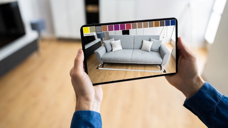 A Customer Arranging Furniture Models via an AR App for eCommerce